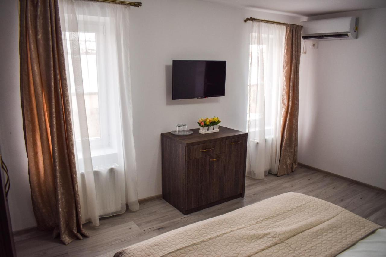 B House Rooms Iasi Exteriér fotografie