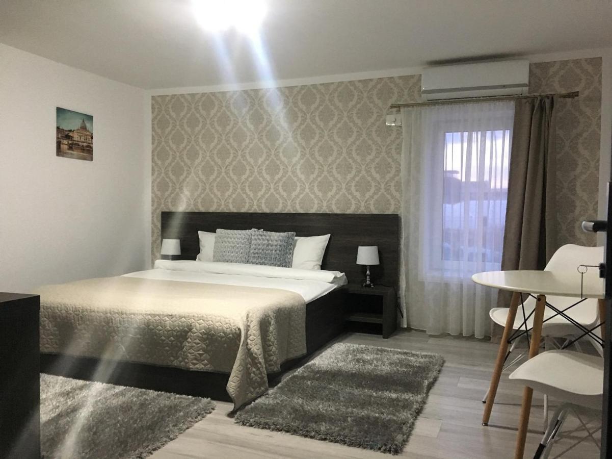 B House Rooms Iasi Exteriér fotografie